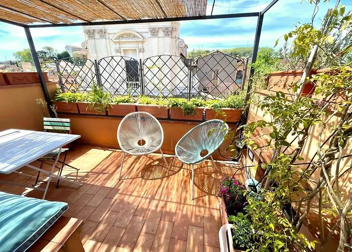 Panoramic Terrace Trastevere Apartment, With Amazing View