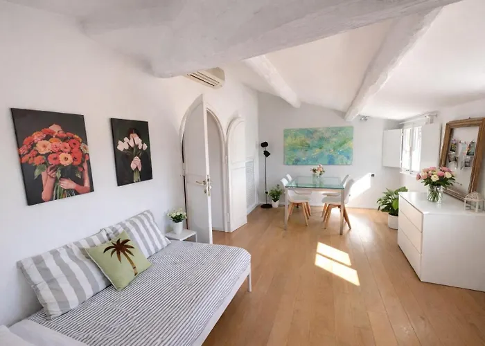 Panoramic Terrace Trastevere Apartment, With Amazing View