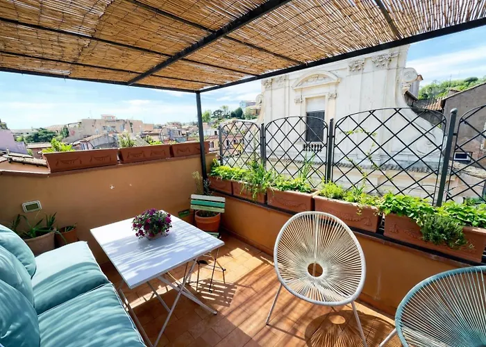 Panoramic Terrace Trastevere Apartment, With Amazing View Apartment